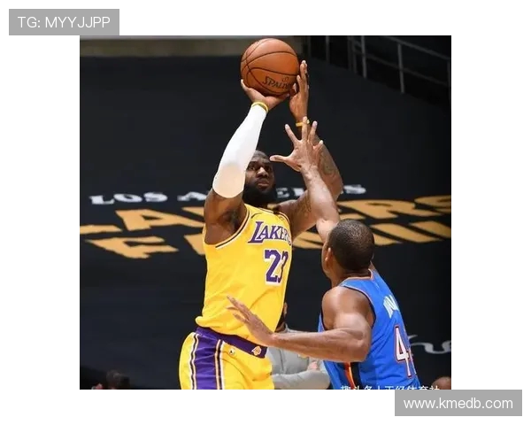 中央5热火与湖人激战正酣球迷期待精彩对决与巅峰时刻